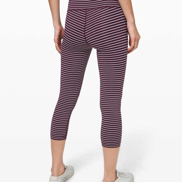 Lululemon Wunder Under Crop High-Rise Maroon White Stripes Size 4 - Picture 2 of 10